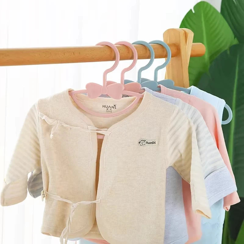 5/10/20/30/50pcs Of Children's Hangers Plastic Portable Towel Scarfs Hangers Kids Clothing Closet Storage Hanger Racks Accessory